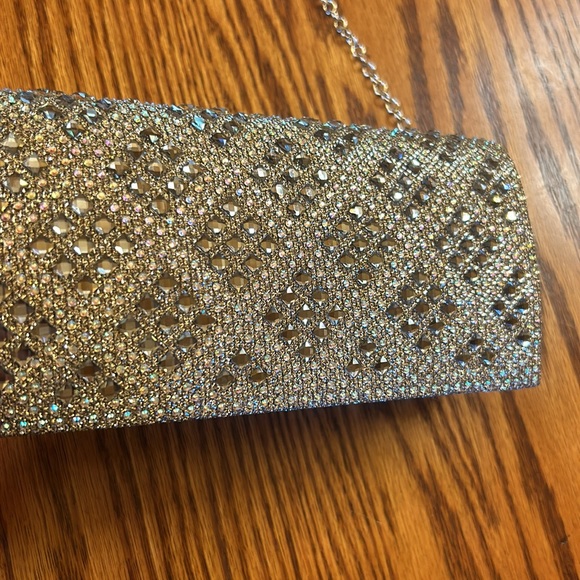 D’Margeaux New York Rhinestone & Crystals Silver & Bronze Formal Clutch Purse - Picture 4 of 9